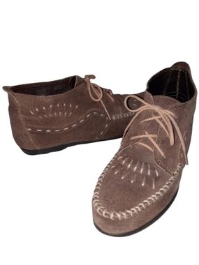 Minnetonka Suede Chukka Moccasin Bootie SZ 7